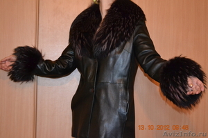 Продам женскую кожаную куртку - Изображение #1, Объявление #772114