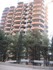 В центре Ялты-19-этажный недостроенный жилой дом, АР Крым - Изображение #2, Объявление #908273