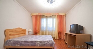 Посуточная аренда комнат с двухспальными кроватями в Екатеринбурге.  - Изображение #1, Объявление #1087388