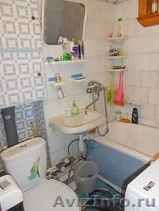 Продается 1 комнатная просторная квартира в г. Туринске ул. Путейцев 11, 34/18,3 - Изображение #1, Объявление #1489999
